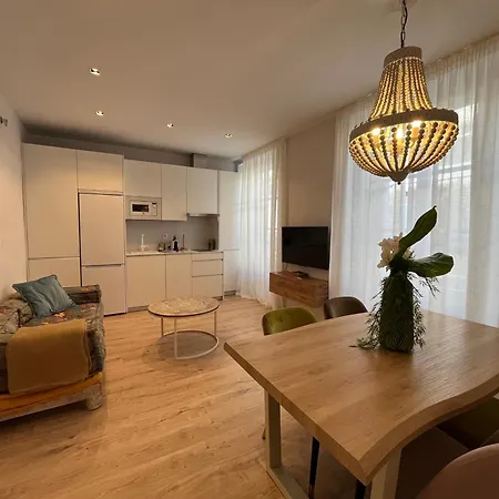 Hidden Gem. Capuchinos Boutique Homes Apartment