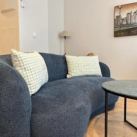 Апартаменты Hidden Gem. Capuchinos Boutique Homes Кадис