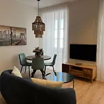 Apartment Hidden Gem. Capuchinos Boutique Homes *